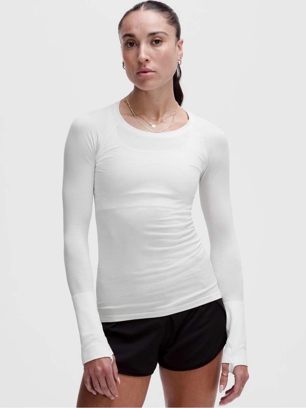 Swiftly Tech Long-Sleeve Shirt size 8 Athleisure Minimalist Active Loungewear